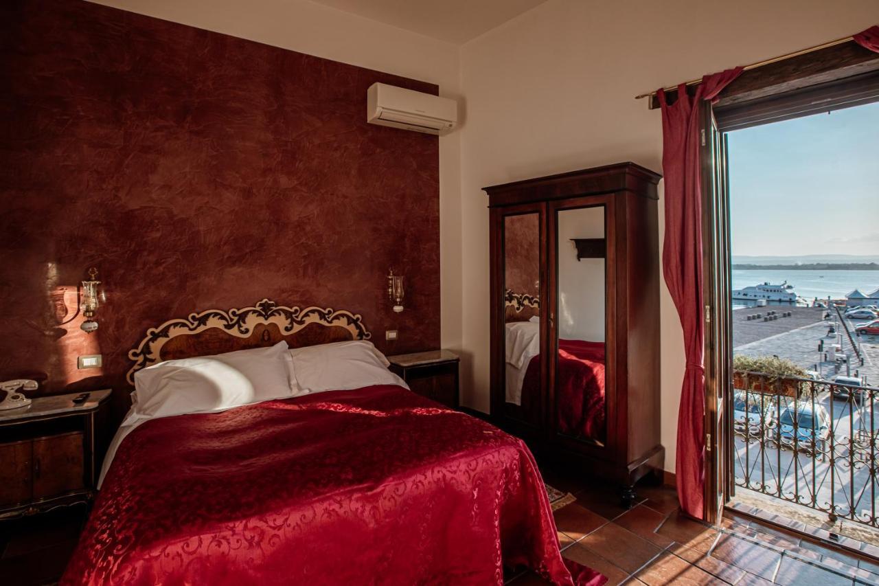 Bed and Breakfast Palazzo Giunta - Porta Marina Ortigia Сиракузы Экстерьер фото